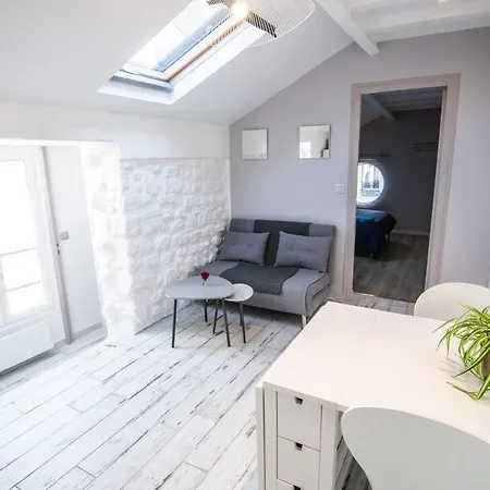 Apartment 10 Pressense Puteaux